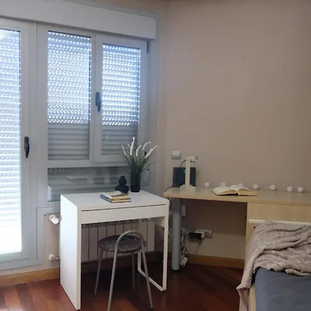 Apartment Bonito Atico Zona Hospital Con Garaje Oviédo