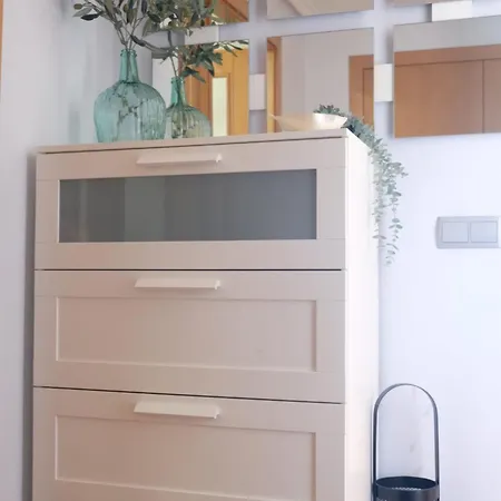 Bonito Atico Zona Hospital Con Garaje Apartment Oviédo