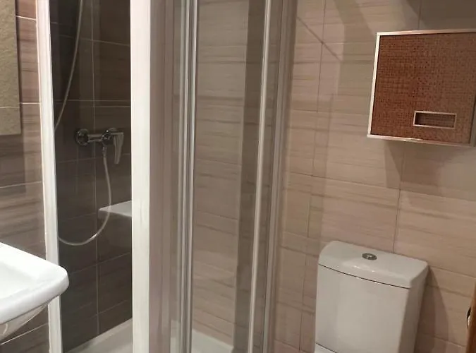 Appartamento Bonito Atico Zona Hospital Con Garaje *